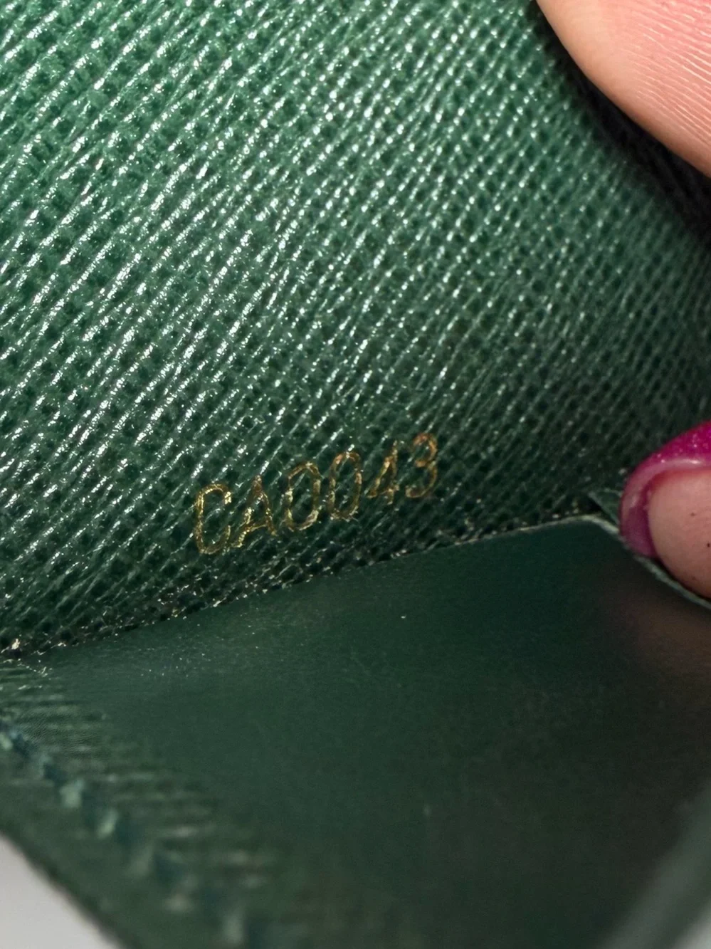 Louis Vuitton Green Taiga Leather Key Cles